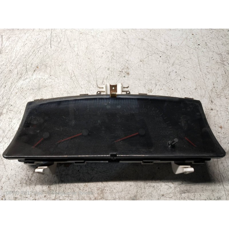 Recambio de cuadro instrumentos para toyota corolla (e12) 1.4 d-4d luna compact referencia OEM IAM 8380002C60 110080288002 