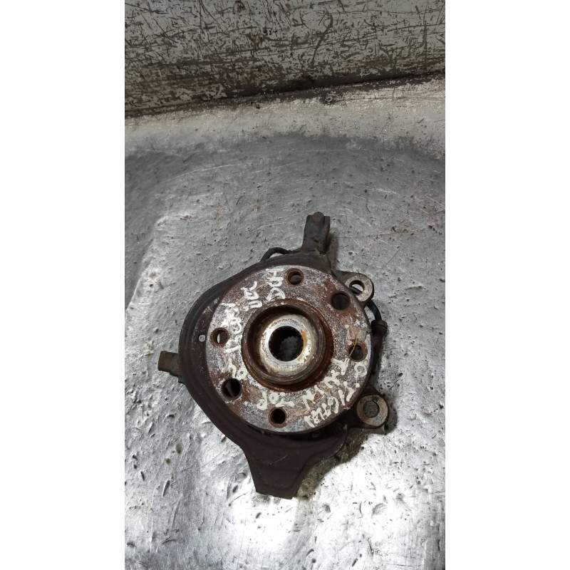 Recambio de mangueta delantera derecha para opel tigra twin top cosmo referencia OEM IAM   