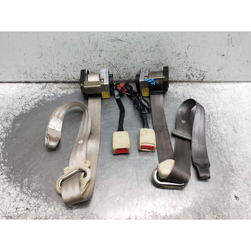 Recambio de juego cinturones delantero para volkswagen new beetle (9c1/1c1) referencia OEM IAM  3P 1998