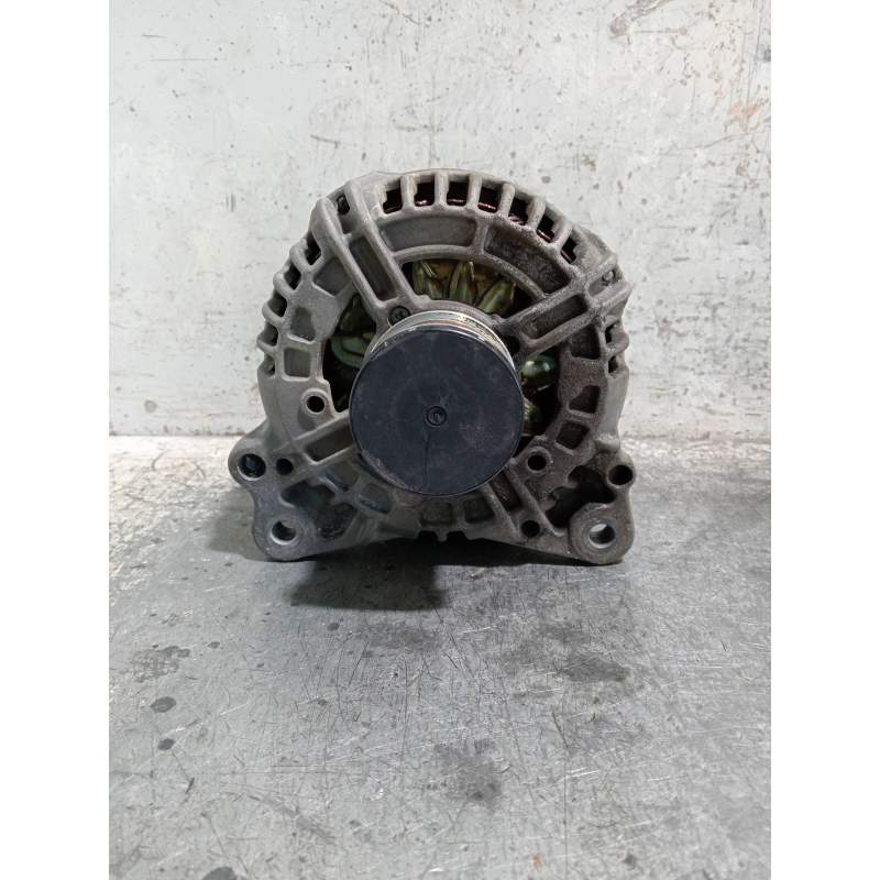 Recambio de alternador para audi a1 (8x) ambition referencia OEM IAM 0124525200 03C903025F 