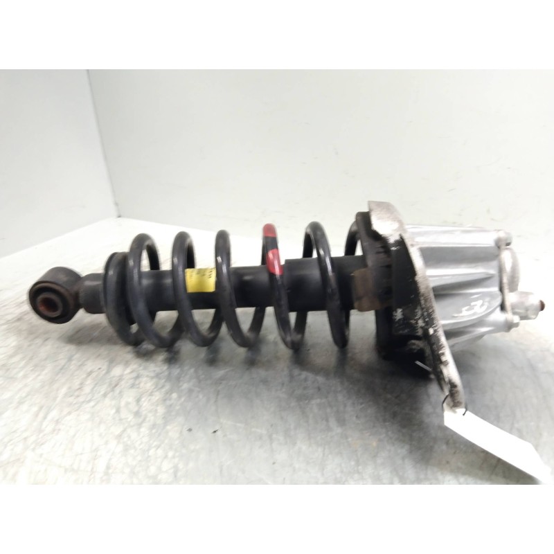 Recambio de amortiguador trasero para volvo xc70 2.4 diesel cat referencia OEM IAM 8671713B  