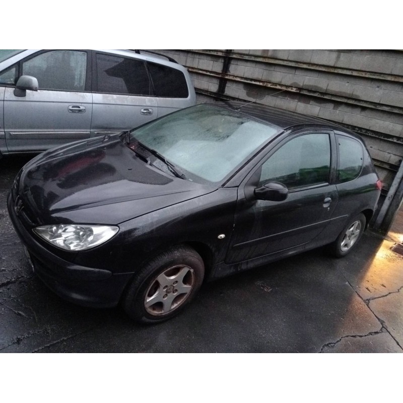 peugeot 206 berlina del año 2005