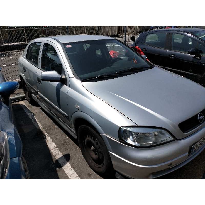 opel astra g berlina del año 1999