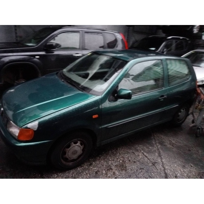 volkswagen polo berlina (6n1) del año 1996