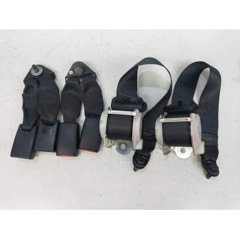 JUEGO CINTURONES TRASERO 3P 2002