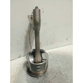 PISTON 619 