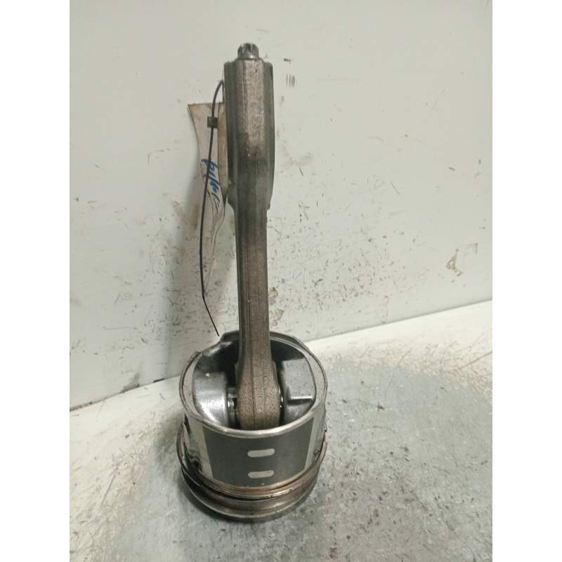 Recambio de piston para citroën c5 berlina premier referencia OEM IAM 619  