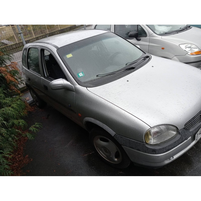 opel corsa b del año 1998