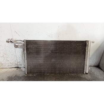 CONDENSADOR / RADIADOR AIRE ACONDICIONADO 6R0820411T 
