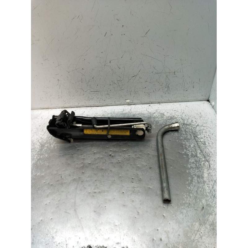 Recambio de gato para volkswagen passat berlina (3c2) advance referencia OEM IAM   2005