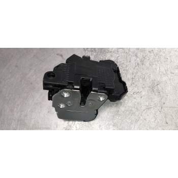 MOTOR CIERRE CENTRALIZADO DELANTERO DERECHO 81320Q0010 5P 2020