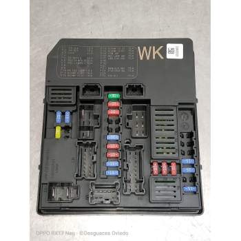 CAJA RELES / FUSIBLES 284B75SA3B D807SA3B 6263034052