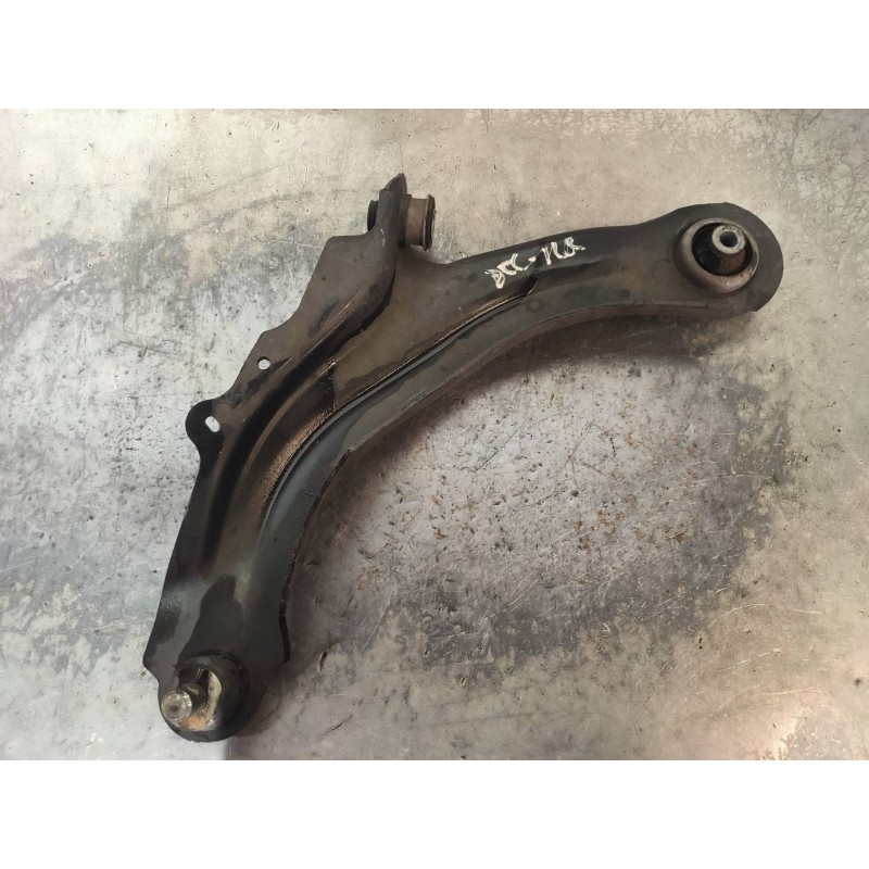 Recambio de brazo suspension inferior delantero izquierdo para renault captur xmod referencia OEM IAM   