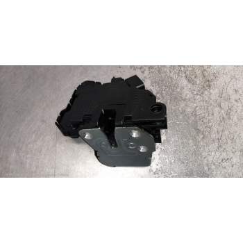 MOTOR CIERRE CENTRALIZADO DELANTERO IZQUIERDO 81310Q0000 5P 2020