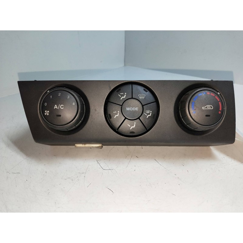 Recambio de mando calefaccion / aire acondicionado para ssangyong kyron 2.0 referencia OEM IAM 051203052  