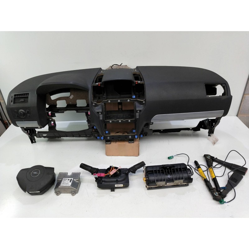 Recambio de kit airbag para opel zafira b essentia referencia OEM IAM   