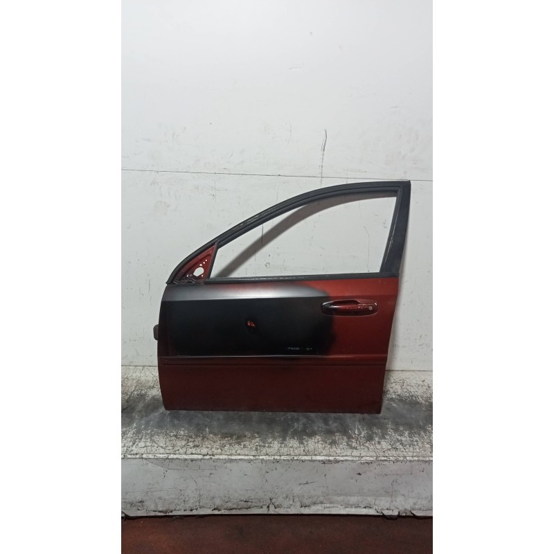 Recambio de puerta delantera izquierda para chevrolet nubira berlina 2.0 diesel cat referencia OEM IAM   4P