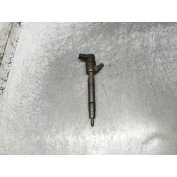 INYECTOR 0445110256 338002A400 BOSCH