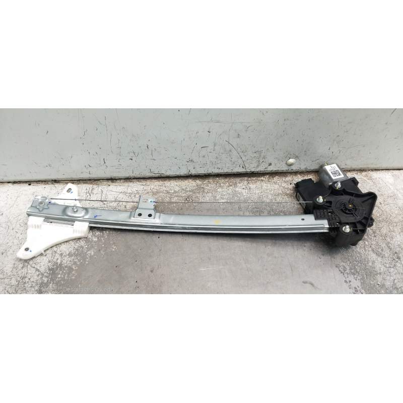Recambio de elevalunas delantero izquierdo para hyundai i20 klass referencia OEM IAM 82450Q0010 5P 2020