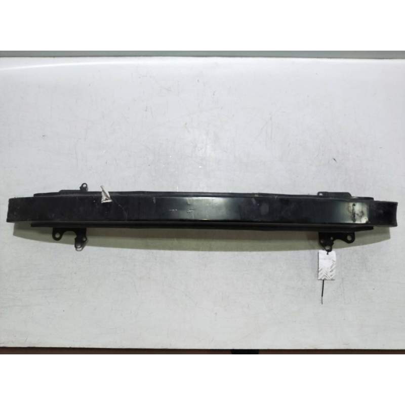 Recambio de refuerzo paragolpes delantero para volkswagen fox (5z1) básico referencia OEM IAM   