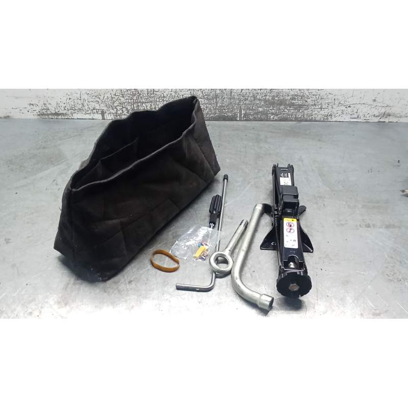 Recambio de gato para citroën nemo furgoneta/monovolumen (aa_) 1.3 bluehdi 80 referencia OEM IAM   2010