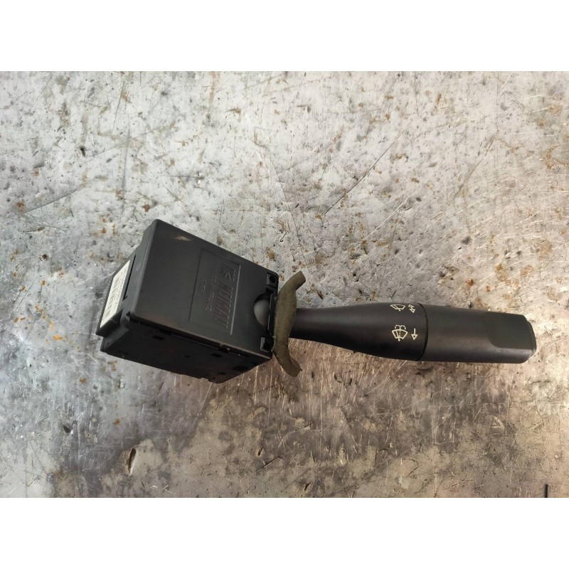 Recambio de mando limpia para peugeot expert kombi confort acristaldo (5 asientos) referencia OEM IAM 96049596ZL 61580002 