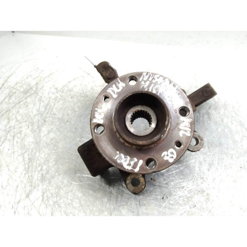 Recambio de mangueta delantera derecha para nissan micra (k12e) acenta referencia OEM IAM   