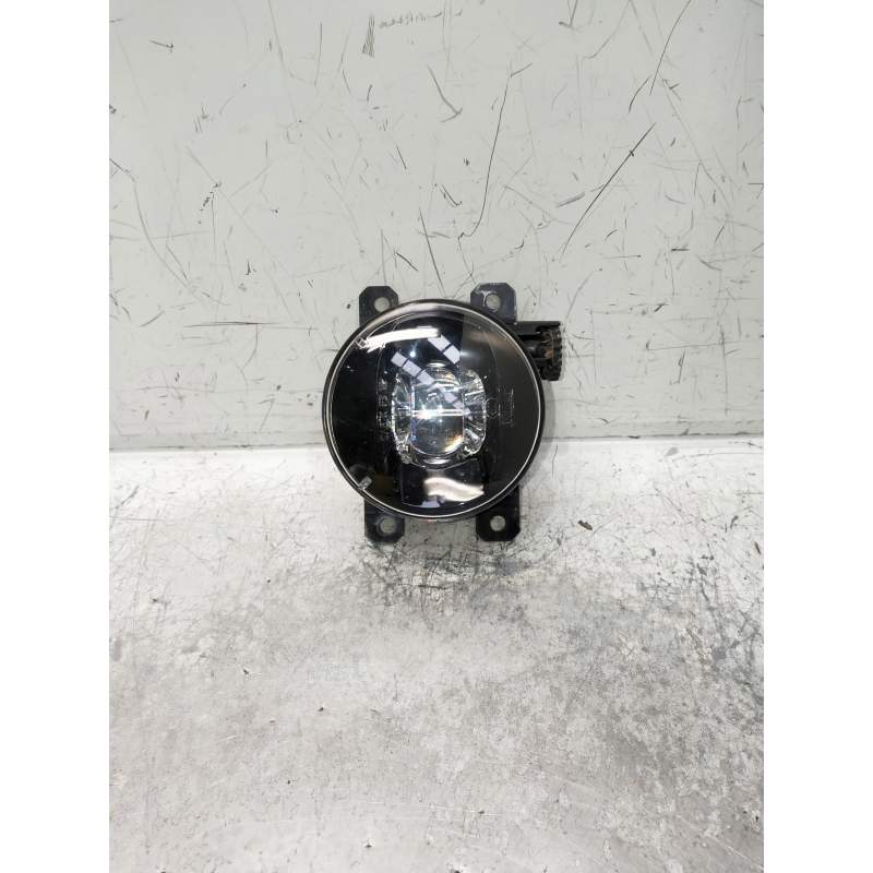 Recambio de faro antiniebla izquierdo para citroën c4 1.2 puretech 130 referencia OEM IAM 9826960480 89251111 