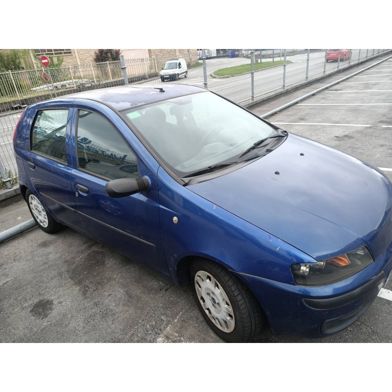 fiat punto berlina (188) del año 2000