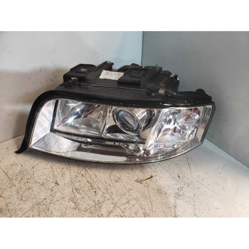 Recambio de faro izquierdo para audi a6 berlina (4b2) 2.5 tdi quattro referencia OEM IAM   