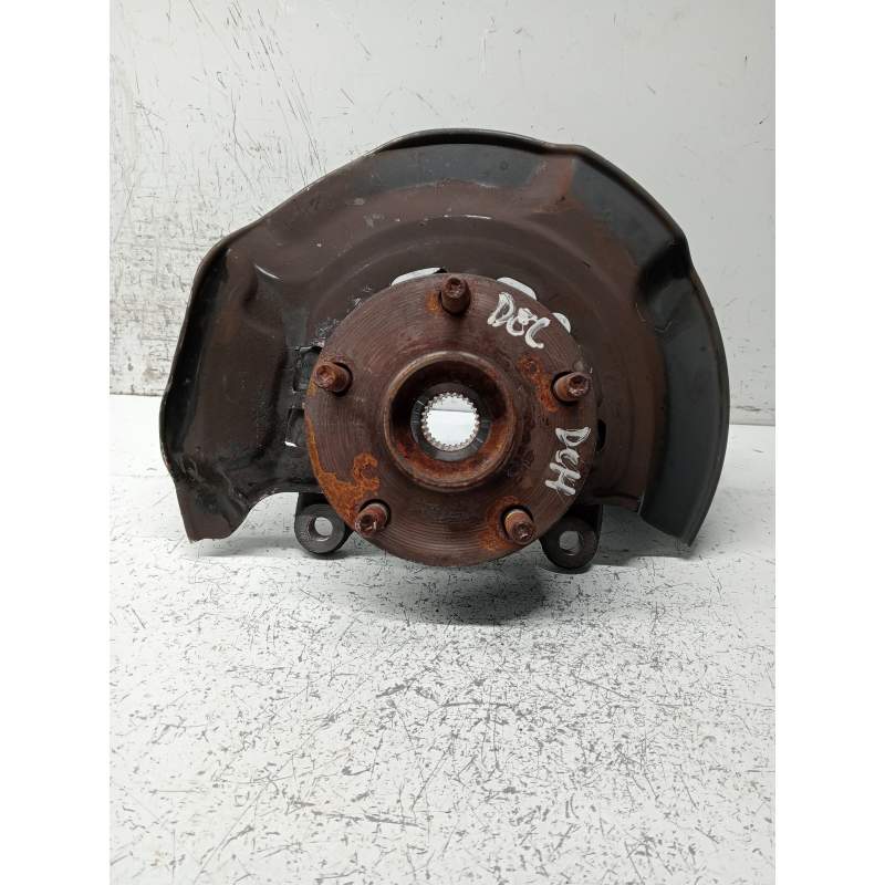 Recambio de mangueta delantera derecha para toyota auris business referencia OEM IAM   