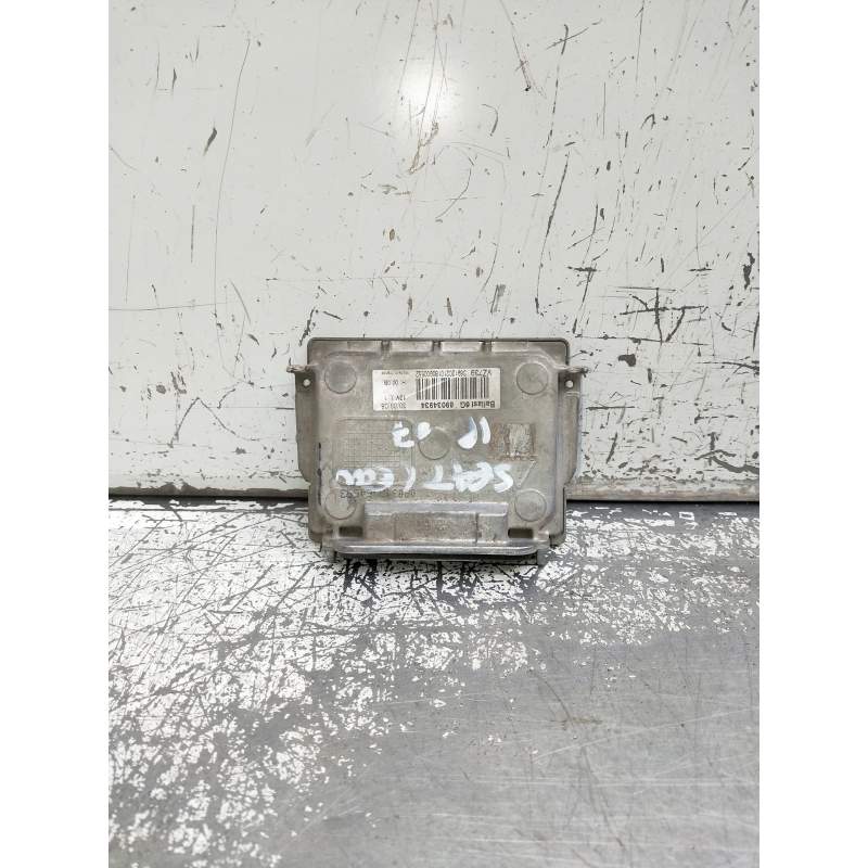 Recambio de centralita faros xenon para seat leon (1p1) referencia OEM IAM 4L0907391 89034934 