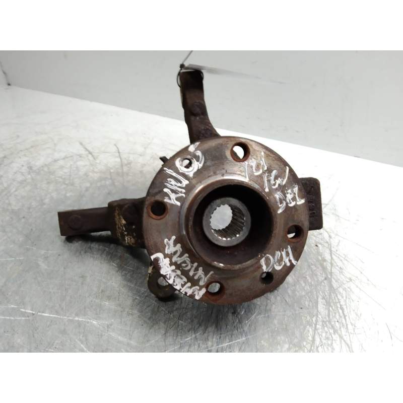 Recambio de mangueta delantera derecha para nissan micra (k12e) 1.2 cat referencia OEM IAM   