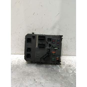 CAJA RELES / FUSIBLES 9646777380 BSIE0200 S118085210E