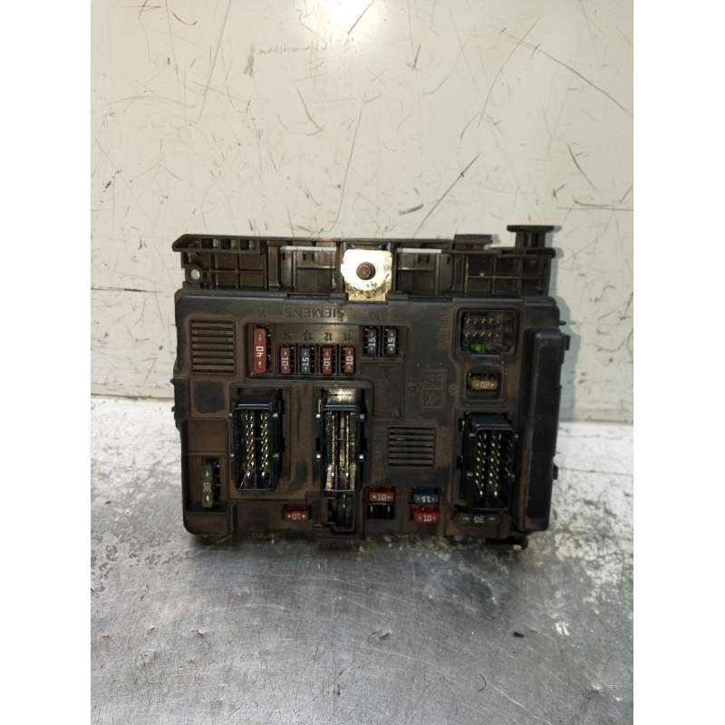 Recambio de caja reles / fusibles para peugeot 206 hatchback (2a/c) 1.9 d referencia OEM IAM 9636079380  