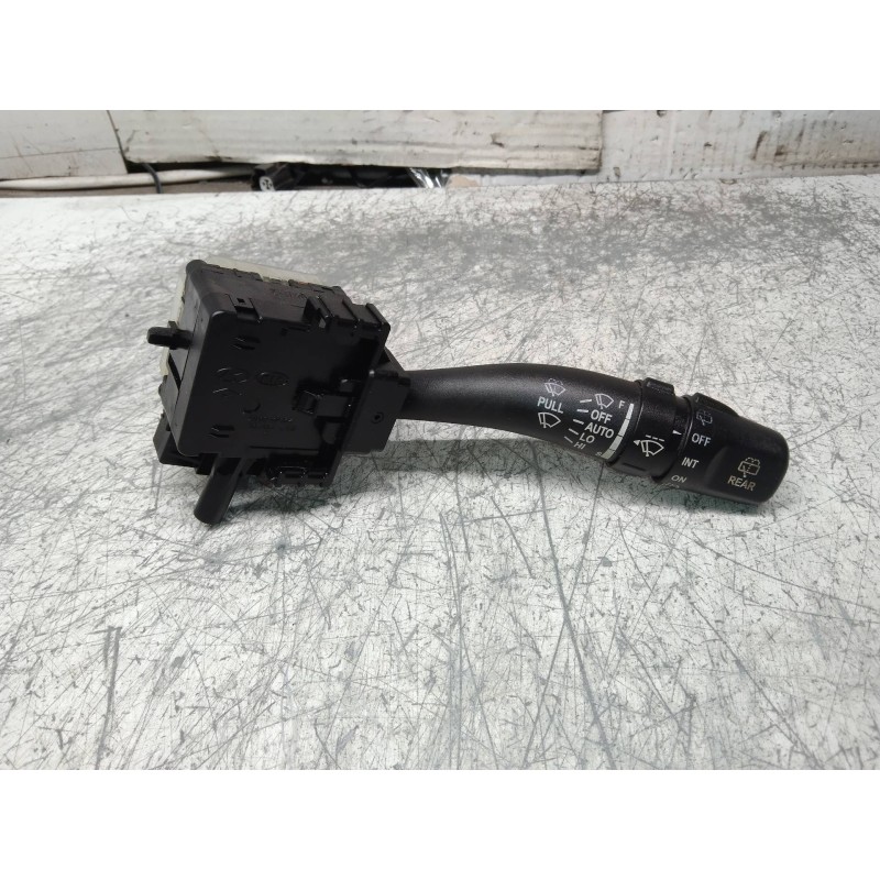 Recambio de mando limpia para kia carnival ii 2.9 crdi lx referencia OEM IAM 934204D100  