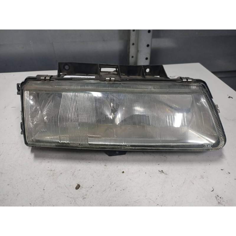 Recambio de faro derecho para citroën xantia berlina 1.9 d armonia referencia OEM IAM 95667948 93 
