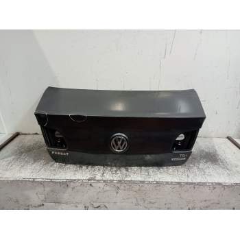 TAPA MALETERO 4P 2005