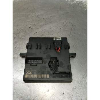 MODULO ELECTRONICO 8E0907279 A1T1E10B9Y 00006947B0 2001