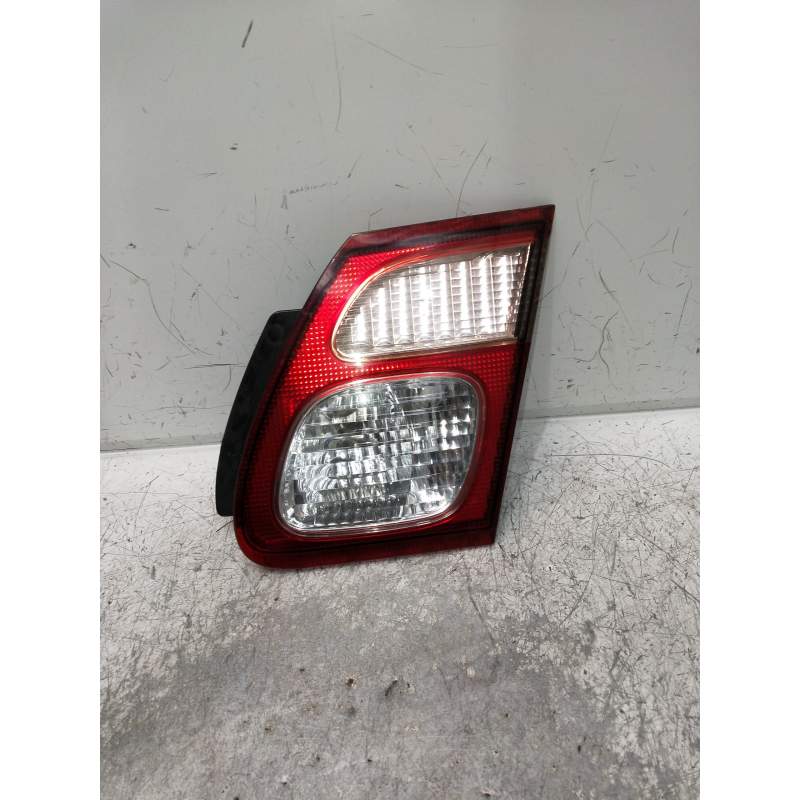 Recambio de piloto trasero derecho interior para nissan almera (n16/e) acenta referencia OEM IAM  4P 2002