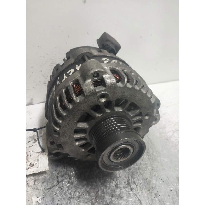 Recambio de alternador para ssangyong actyon 200 xdi referencia OEM IAM A6661540102  