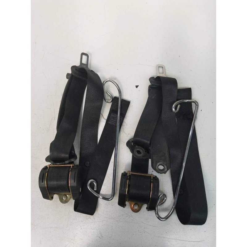 Recambio de juego cinturones delantero para opel calibra 2.0 referencia OEM IAM   3P