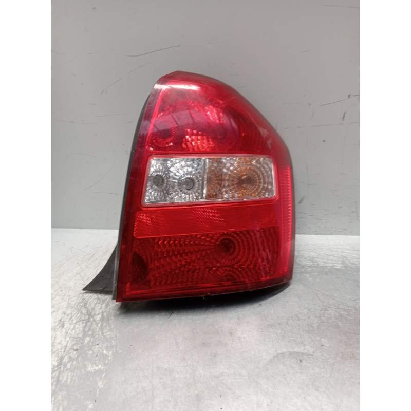 Recambio de piloto trasero derecho para kia cerato i hatchback (ld) 1.5 crdi referencia OEM IAM   