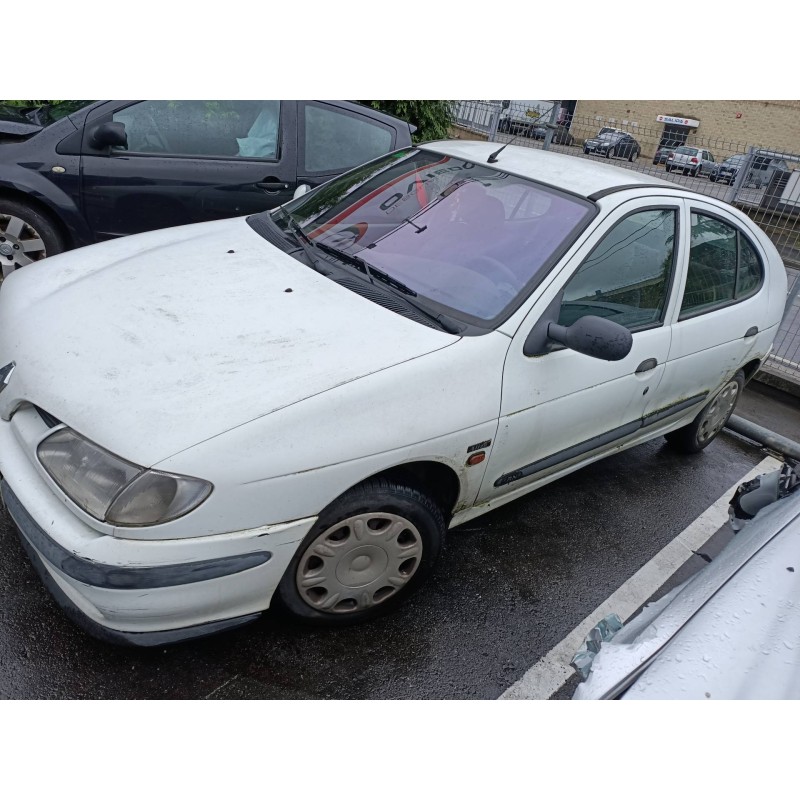 renault megane i berlina hatchback (ba0) del año 1997