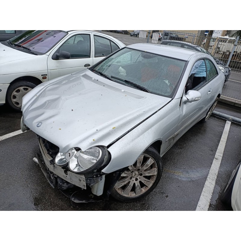 mercedes clase clk (w209) coupe del año 2005