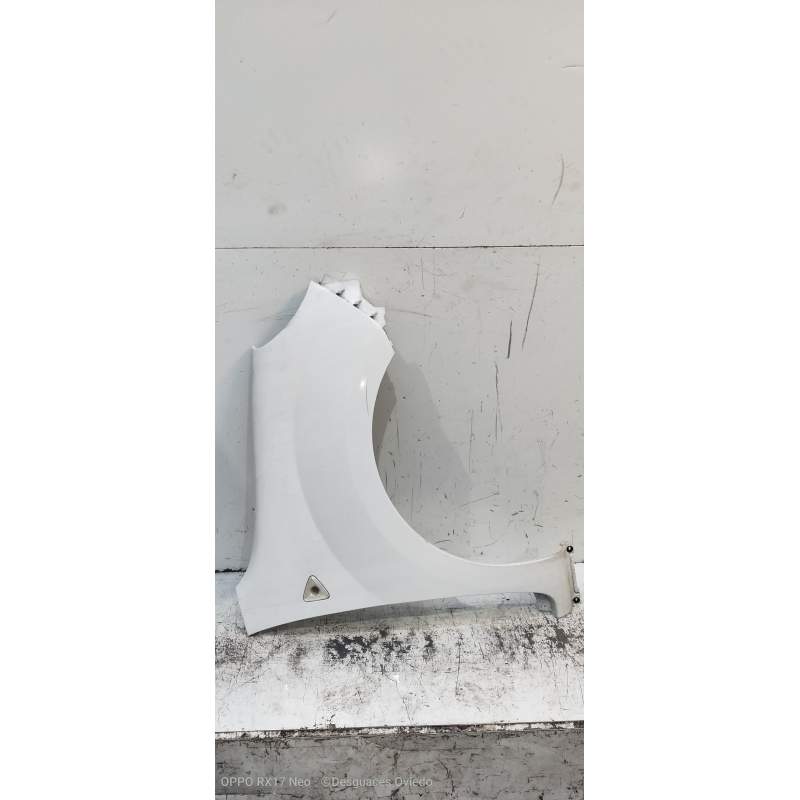 Recambio de aleta delantera derecha para renault kangoo z.e. maxi 2-sitzer referencia OEM IAM   2008