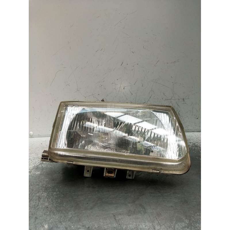Recambio de faro derecho para volkswagen polo iii (6n1) 60 1.4 referencia OEM IAM 96249600  