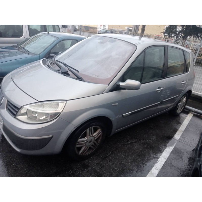 renault scenic ii del año 2003