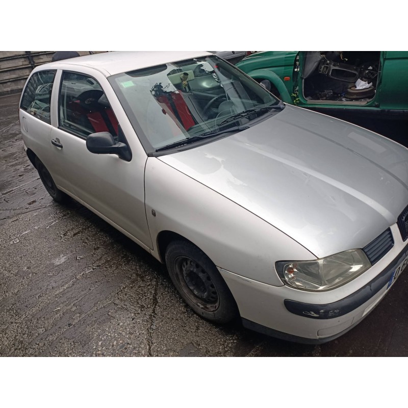 seat ibiza (6k1) del año 2000