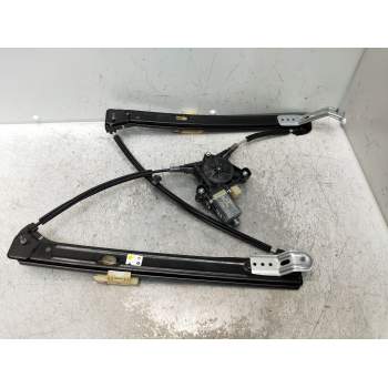 ELEVALUNAS DELANTERO IZQUIERDO 5Q0959801C 5P